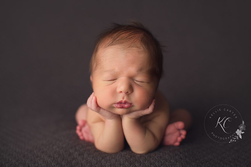 Kellie Carter Newborn Photographer Froggy Pose